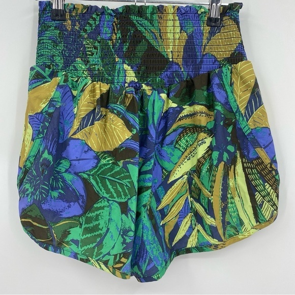 Aerie blue green floral palm print soft shorts Sz M Medium - Picture 1 of 6